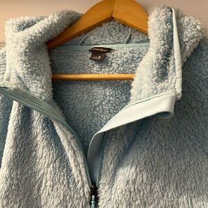 Eddie Bauer Sherpa jacket, Women’s M light blue